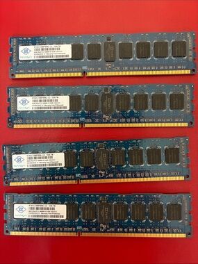 32GB (4x8GB) DDR3 ECC Registered Server Memory Kit - Blue PCB